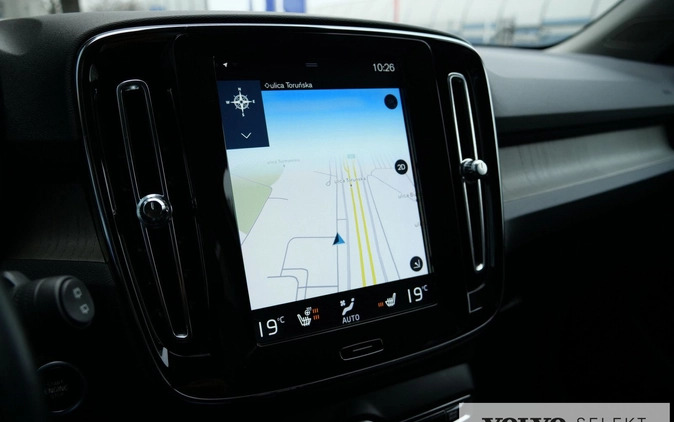 Volvo XC 40 cena 142900 przebieg: 91260, rok produkcji 2019 z Gąbin małe 781